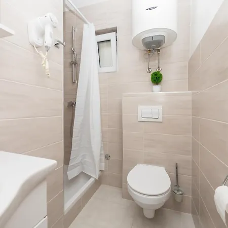 Apartmani Vukusic Promajna Exterior foto