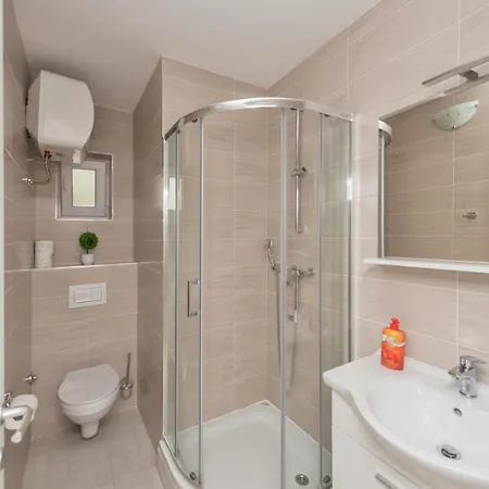 Apartmani Vukusic Promajna Exterior foto