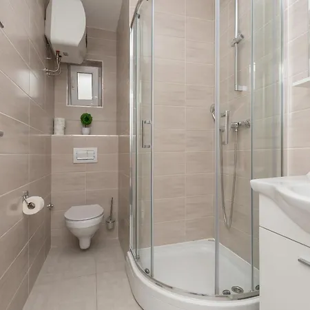 Apartmani Vukusic Promajna Exterior foto