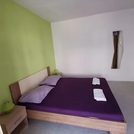 Apartmani Vukusic Promajna Exterior foto