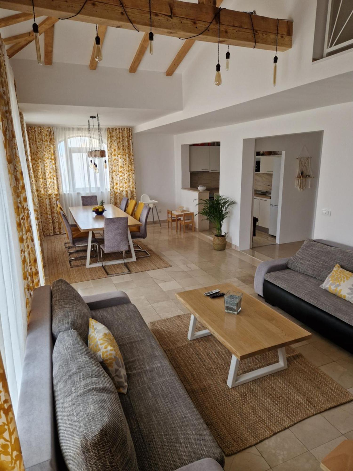 Vukusic Apartment *